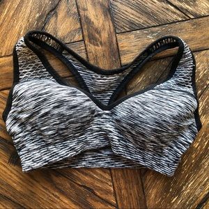 VS Pink Sports Bra